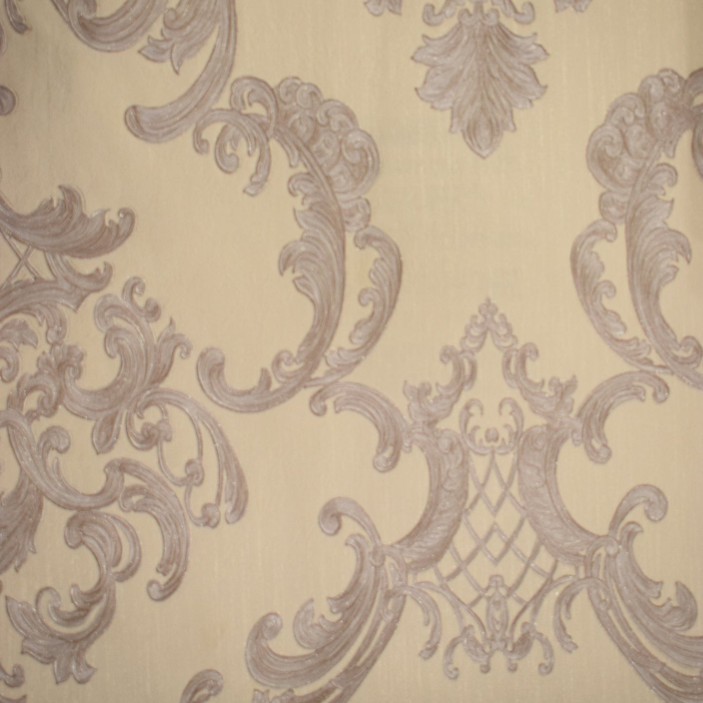 PAPEL DE COLGADURA SERRATA CW162104 (ROLLO)