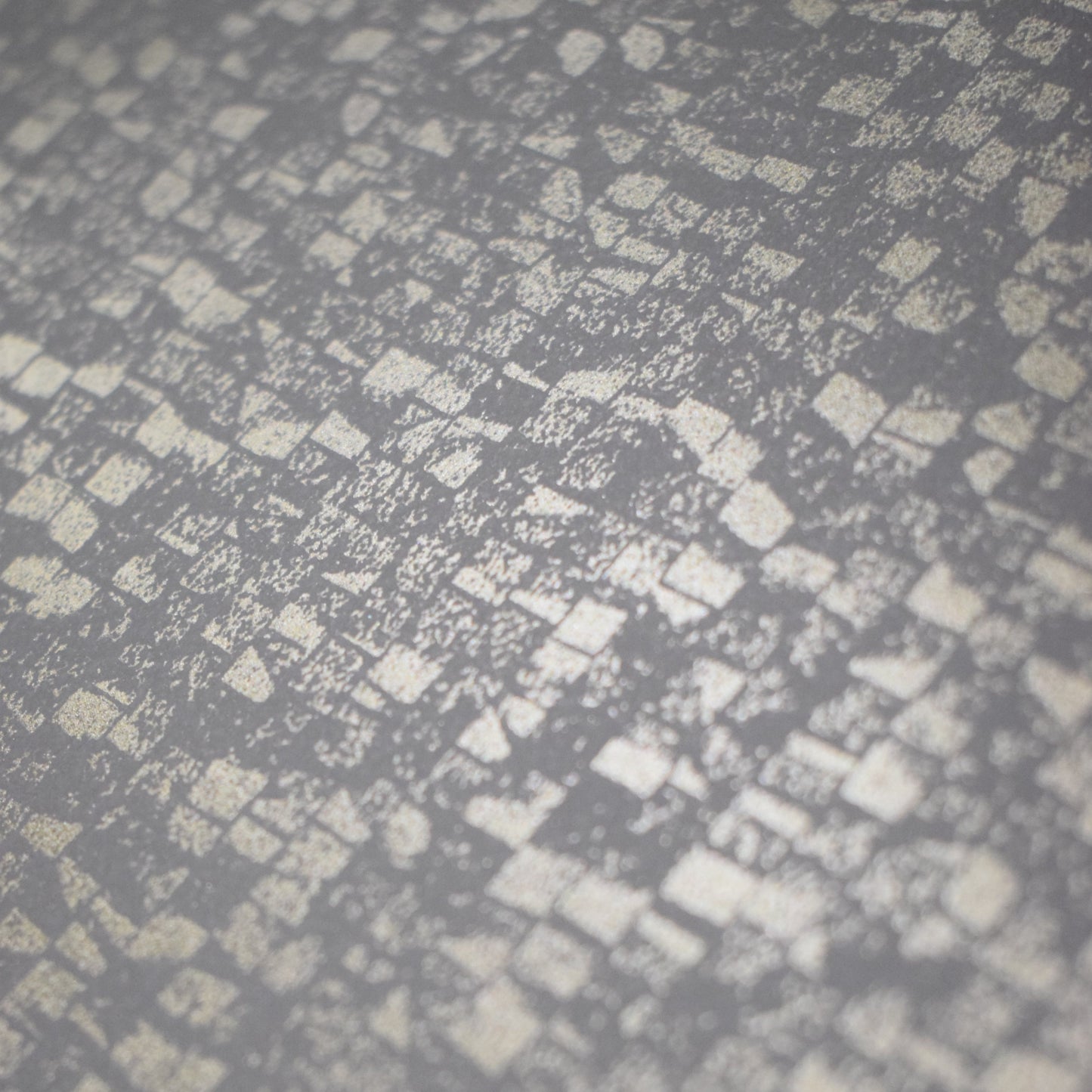 PAPEL DE COLGADURA SERRATA GY26402 (ROLLO)