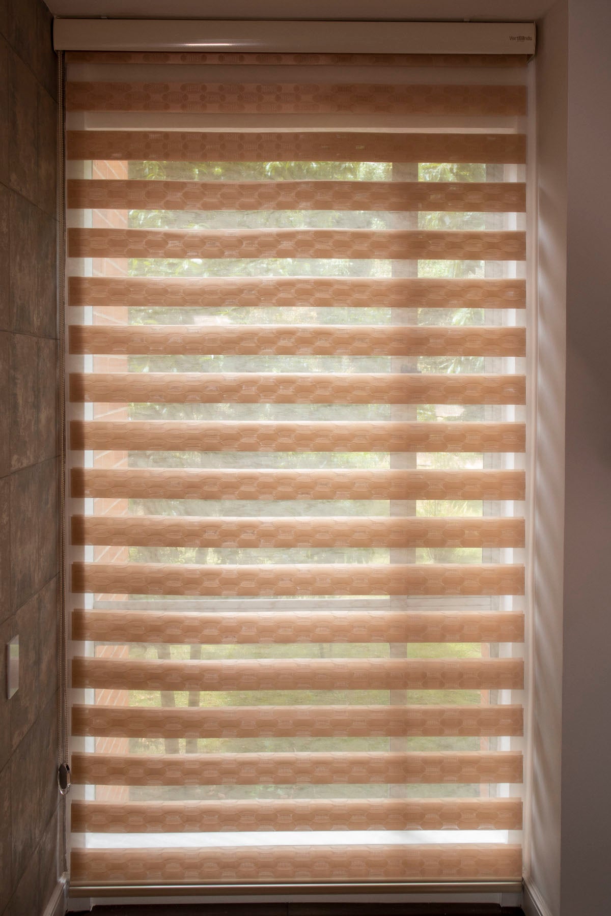 PERSIANA DOBLE FUNCIÓN CURVY SHADE