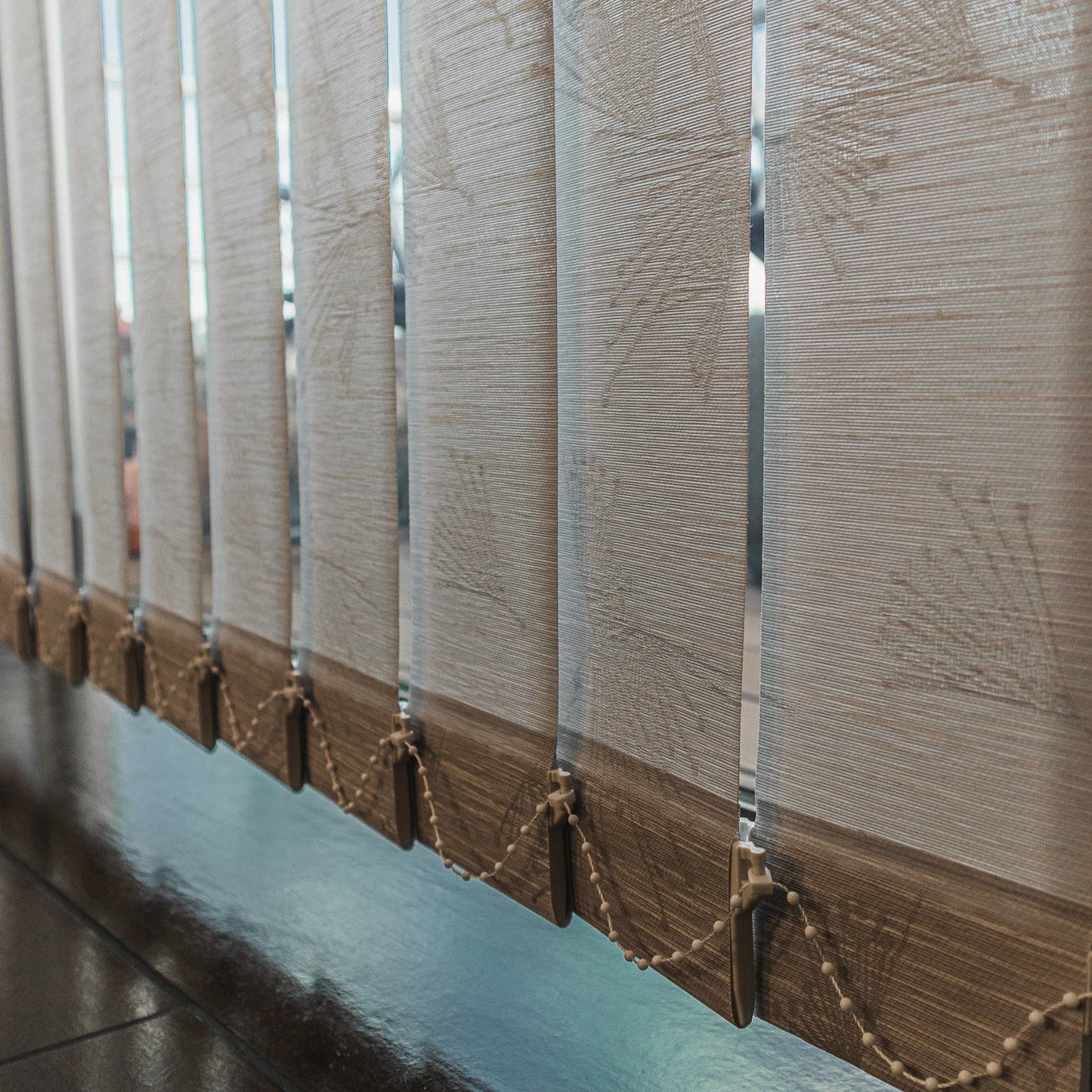 VERTICALES SCREEN SANTORINI