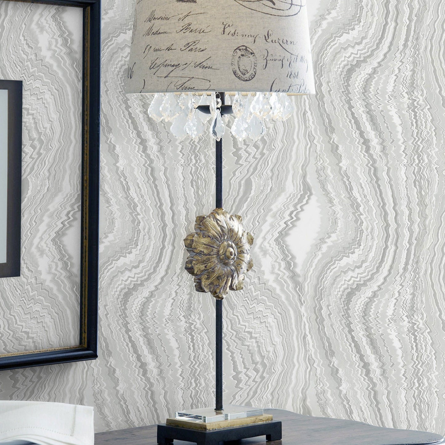 PAPEL DE COLGADURA SALVAJE VG981045 (Rollo)