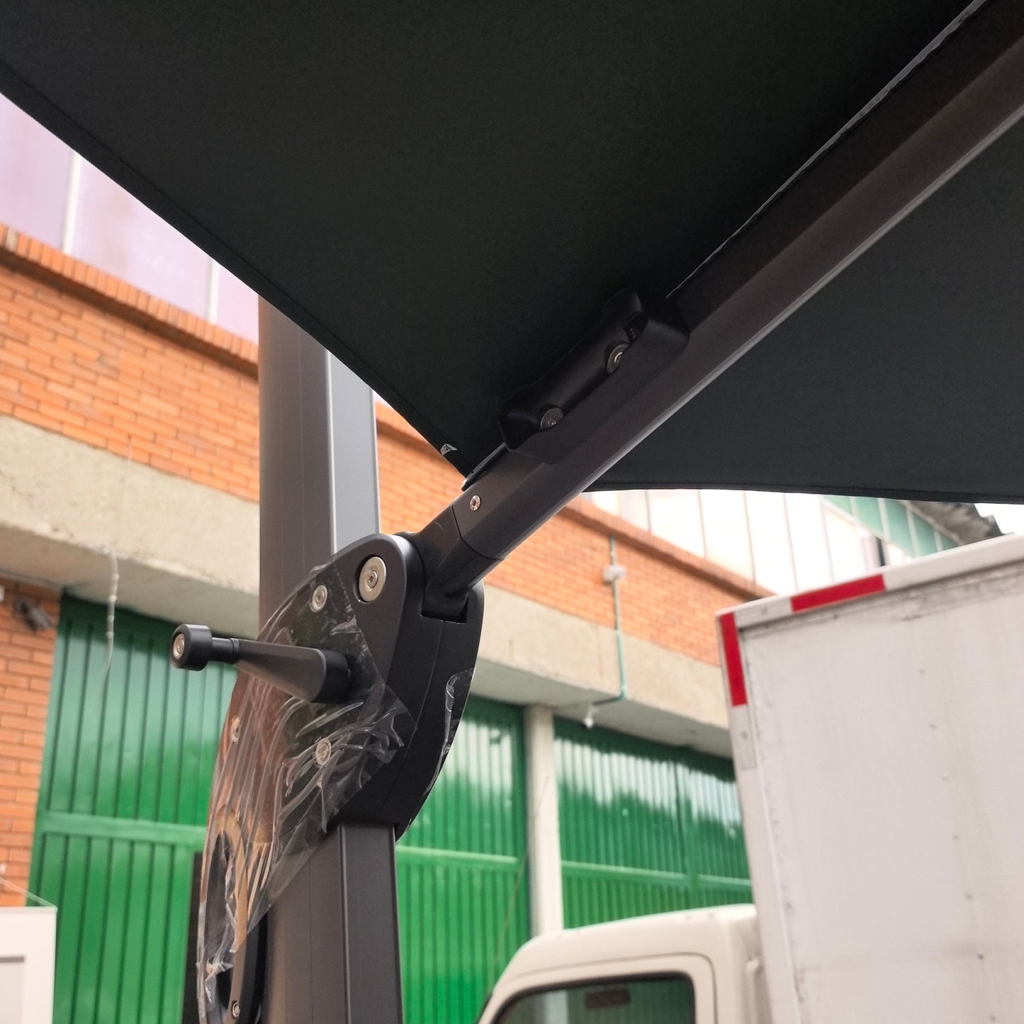 Parasol LED Regulable Redondo